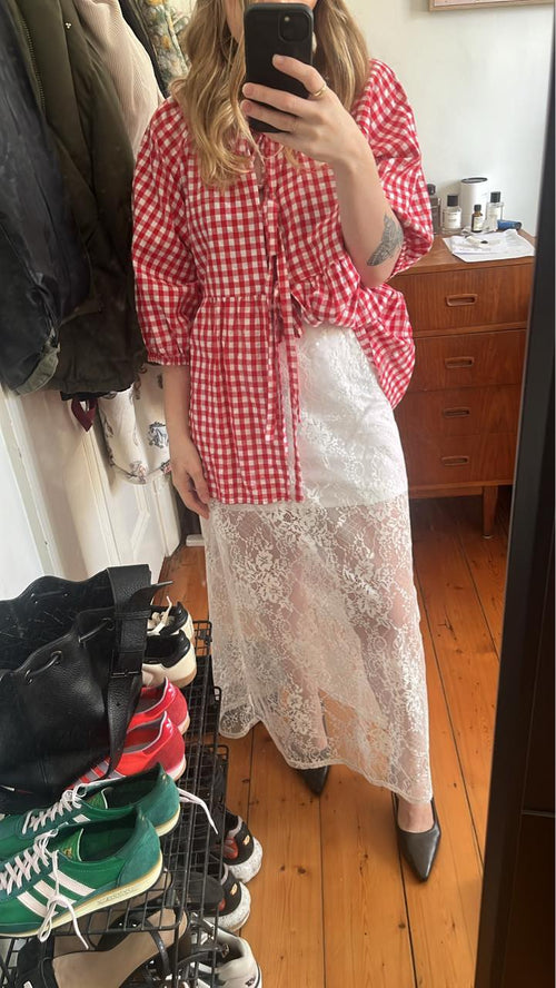 Customer image 24