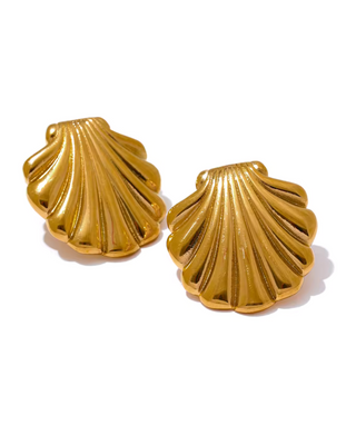 Scallop Earrings | Gold